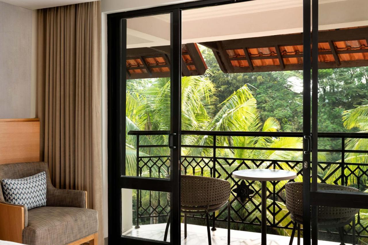 Mustika Yogyakarta Resort And Spa Maguwo Exterior foto